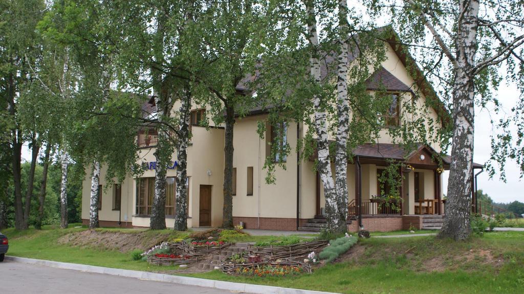 Hotel Rudzupukes à Svente Extérieur photo