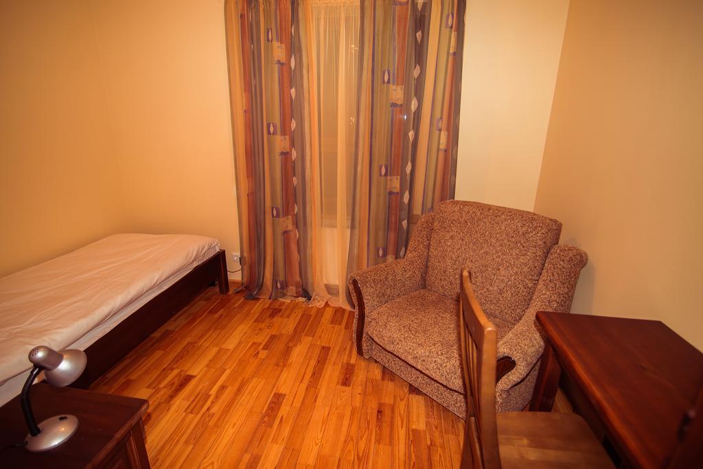Hotel Rudzupukes à Svente Extérieur photo