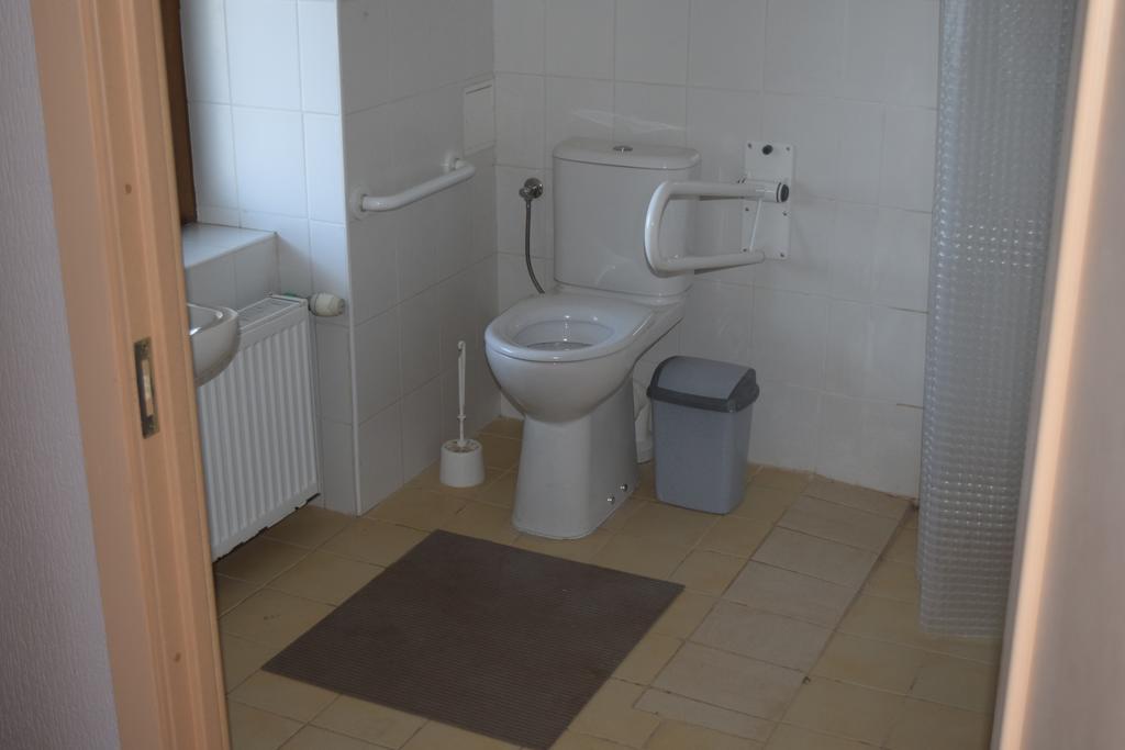 Hotel Rudzupukes à Svente Extérieur photo