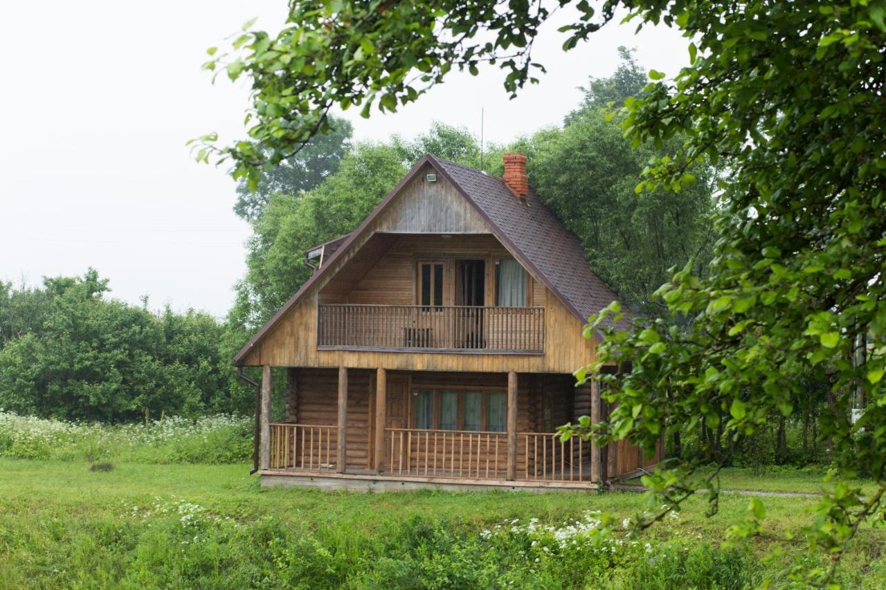 Hotel Rudzupukes à Svente Extérieur photo
